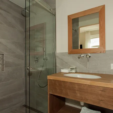 拉波罗瓦住宿加早餐旅馆 酒店