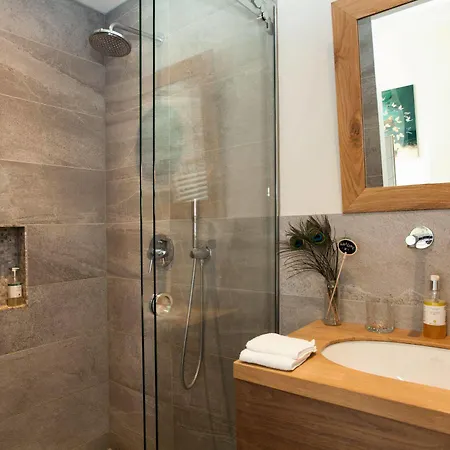 La Paulowna Boutique 3*