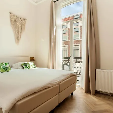 La Paulowna Boutique Hotel 3*
