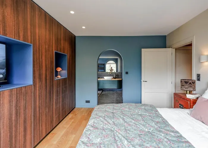 La Paulowna Boutique 3*