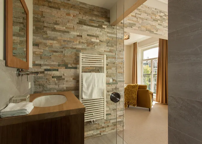 La Paulowna Boutique Hotel 3*