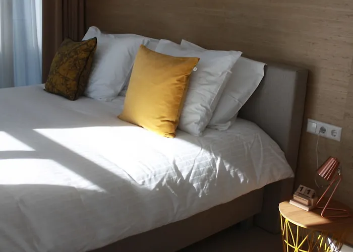 La Paulowna Boutique