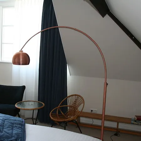 La Paulowna Boutique Hága